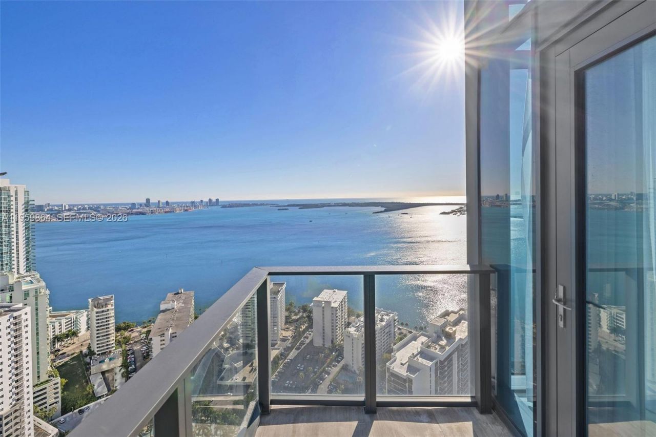 1451 Brickell Ave, Unit 4401, Miami, FL 33131 Photo