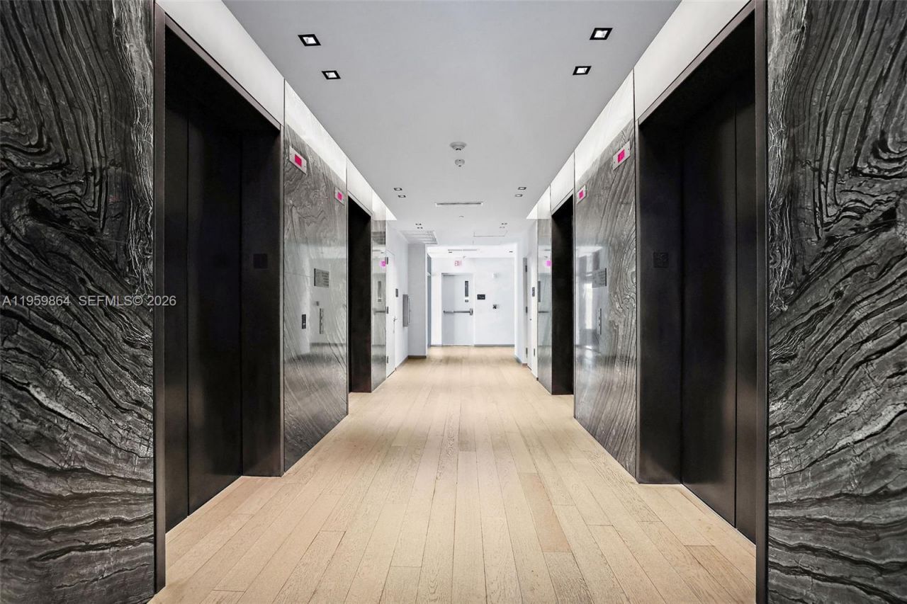 1451 Brickell Ave, Unit 4401, Miami, FL 33131 Photo