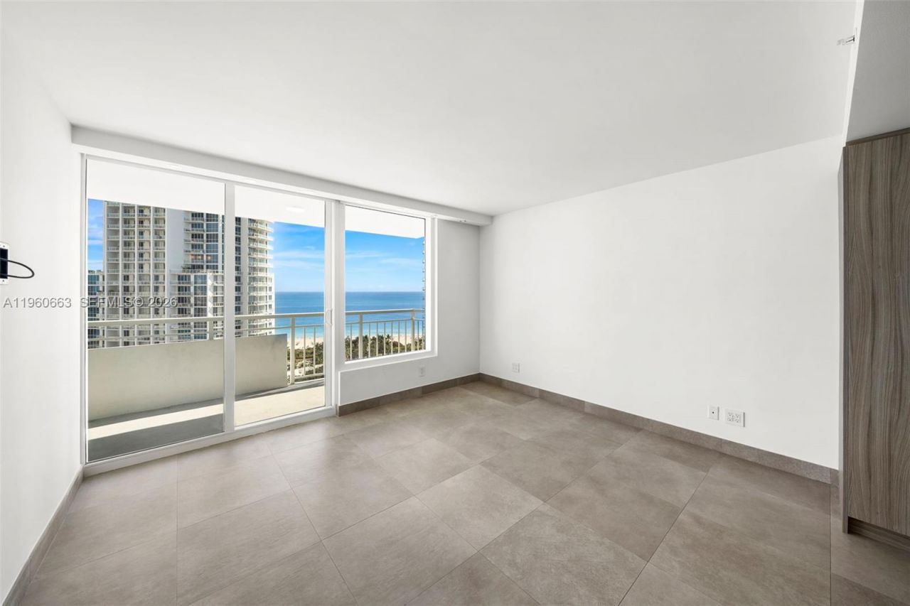 400 S Pointe Dr, Unit 2006, Miami Beach, FL 33139 Photo