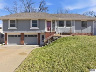 2223 S 138th Street, Omaha, NE 68144