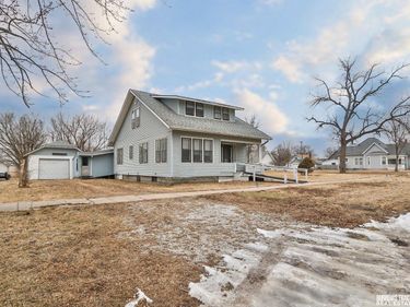 304 Eldon Street, Talmage, NE 68448