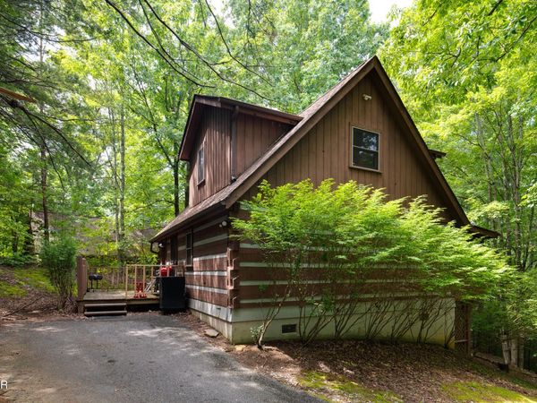 2345 Courtney Lane, Sevierville, TN 37876