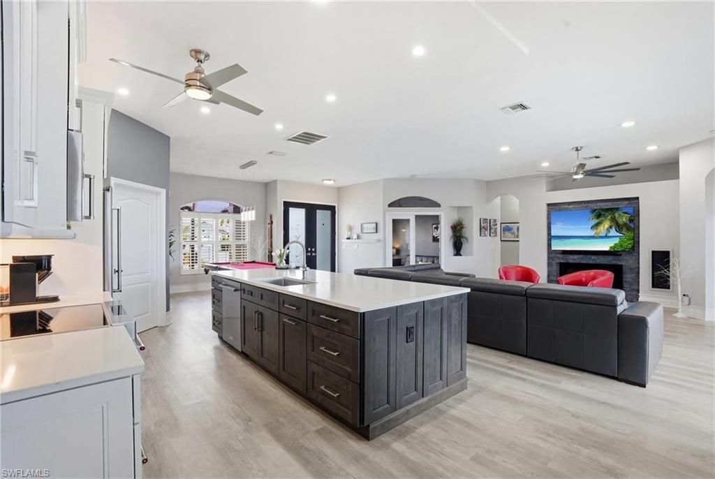 236 NE 14th Ave, Cape Coral, FL 33909 Photo