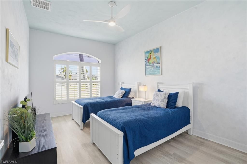 236 NE 14th Ave, Cape Coral, FL 33909 Photo