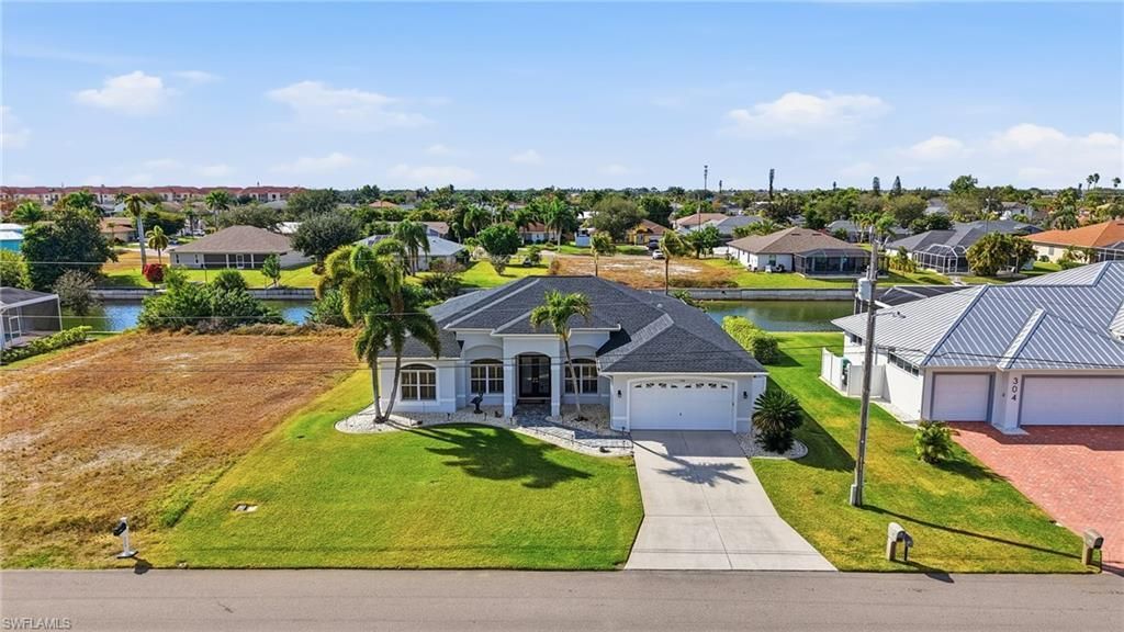 236 NE 14th Ave, Cape Coral, FL 33909 Photo