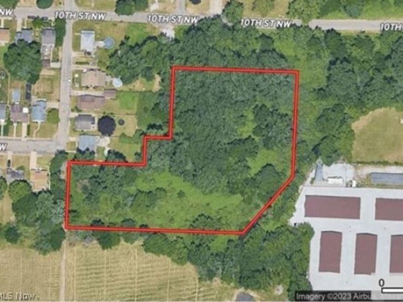 Brant Avenue NW, Canton, OH 44708 Photo 1