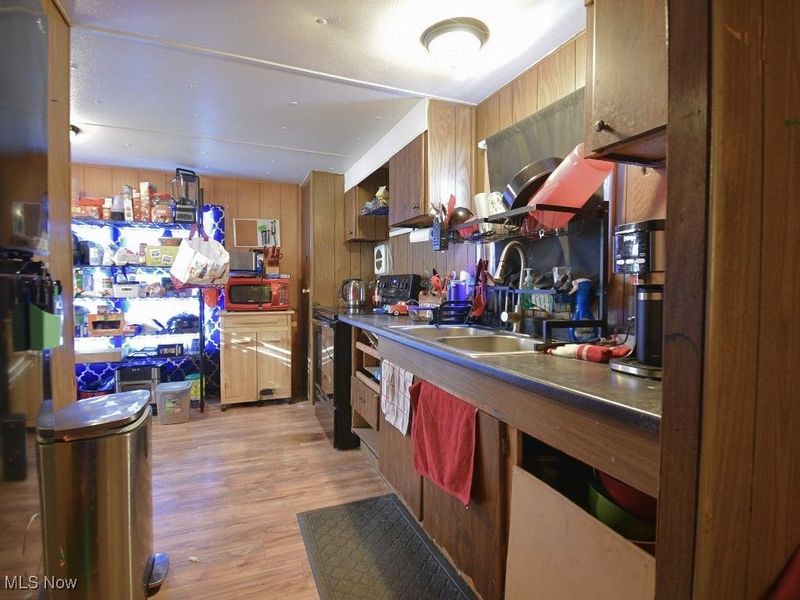 17 Hawaiian Drive, Madison, OH 44057 Photo 13