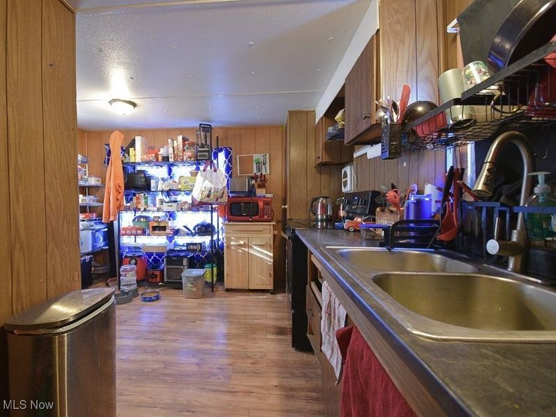 17 Hawaiian Drive, Madison, OH 44057 Photo 14