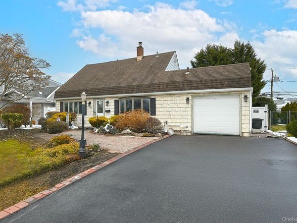 103 Ranch Lane, Levittown, NY 11756