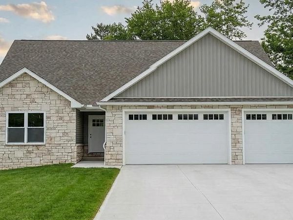 1490 Hess Circle, Mansfield, OH 44907