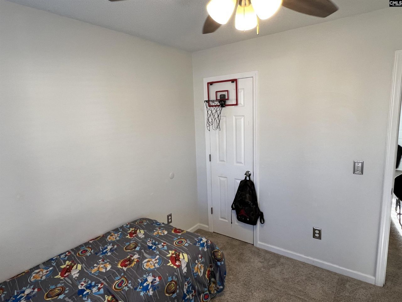 129 Summer Pines Drive  Photo 15