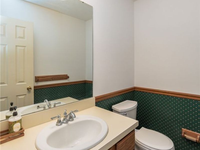 13455 Tradewinds Drive, Strongsville, OH 44136 Photo 13