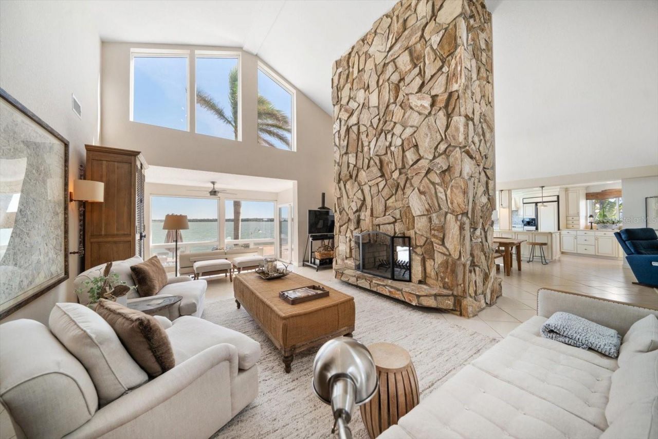 447 22nd Street, Belleair Beach, FL 33786 Photo