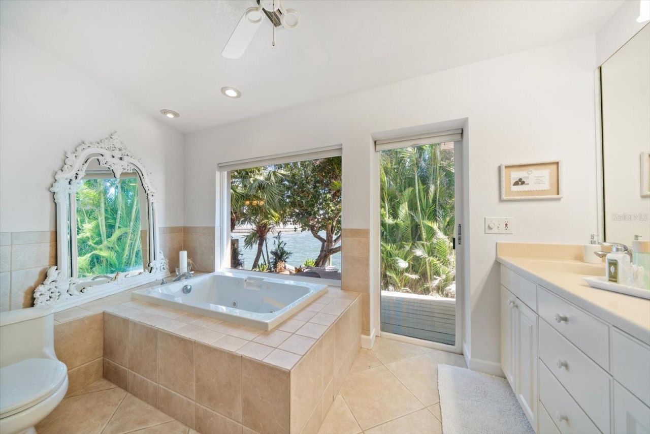 447 22nd Street, Belleair Beach, FL 33786 Photo