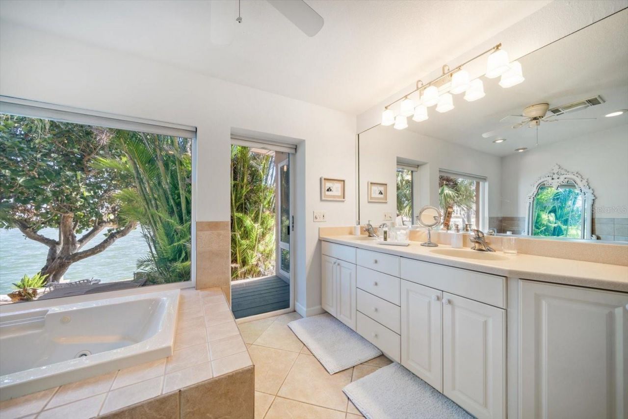 447 22nd Street, Belleair Beach, FL 33786 Photo