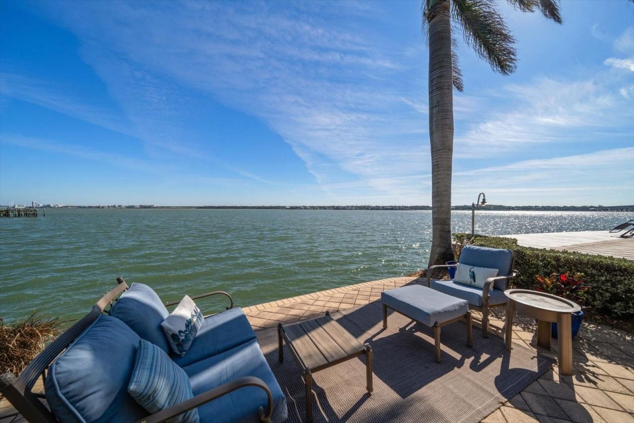 447 22nd Street, Belleair Beach, FL 33786 Photo