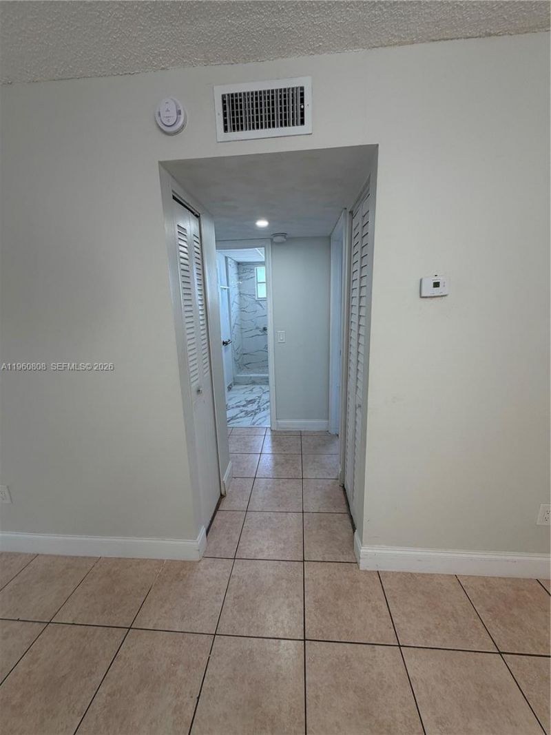 13685 NE 10th Ave, Unit 210, North Miami, FL 33161 Photo