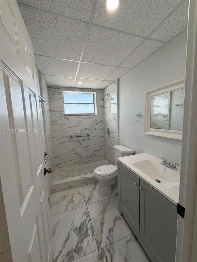 13685 NE 10th Ave, Unit 210, North Miami, FL 33161 Photo