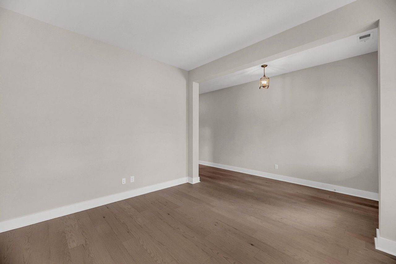 541 Spiral Ramp Court Photo 10