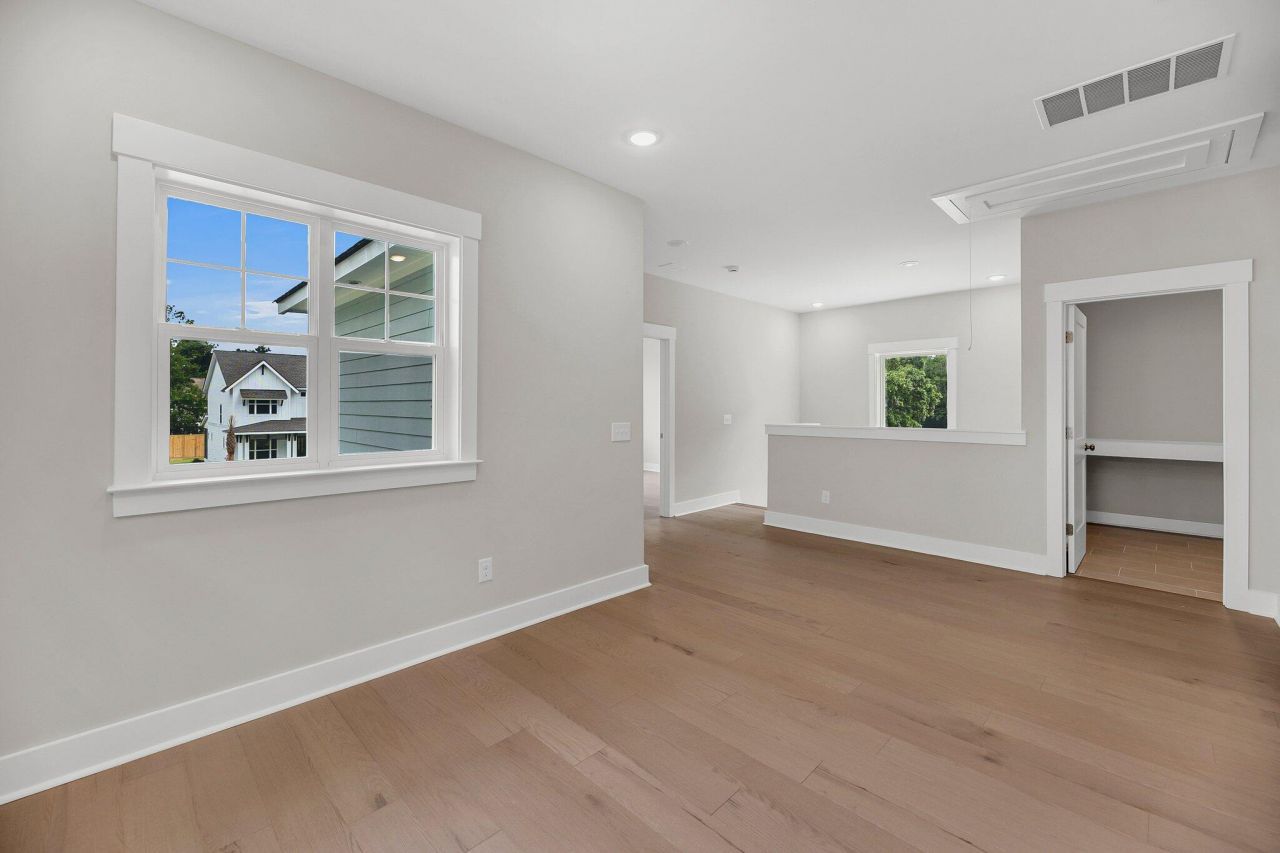 541 Spiral Ramp Court Photo 29