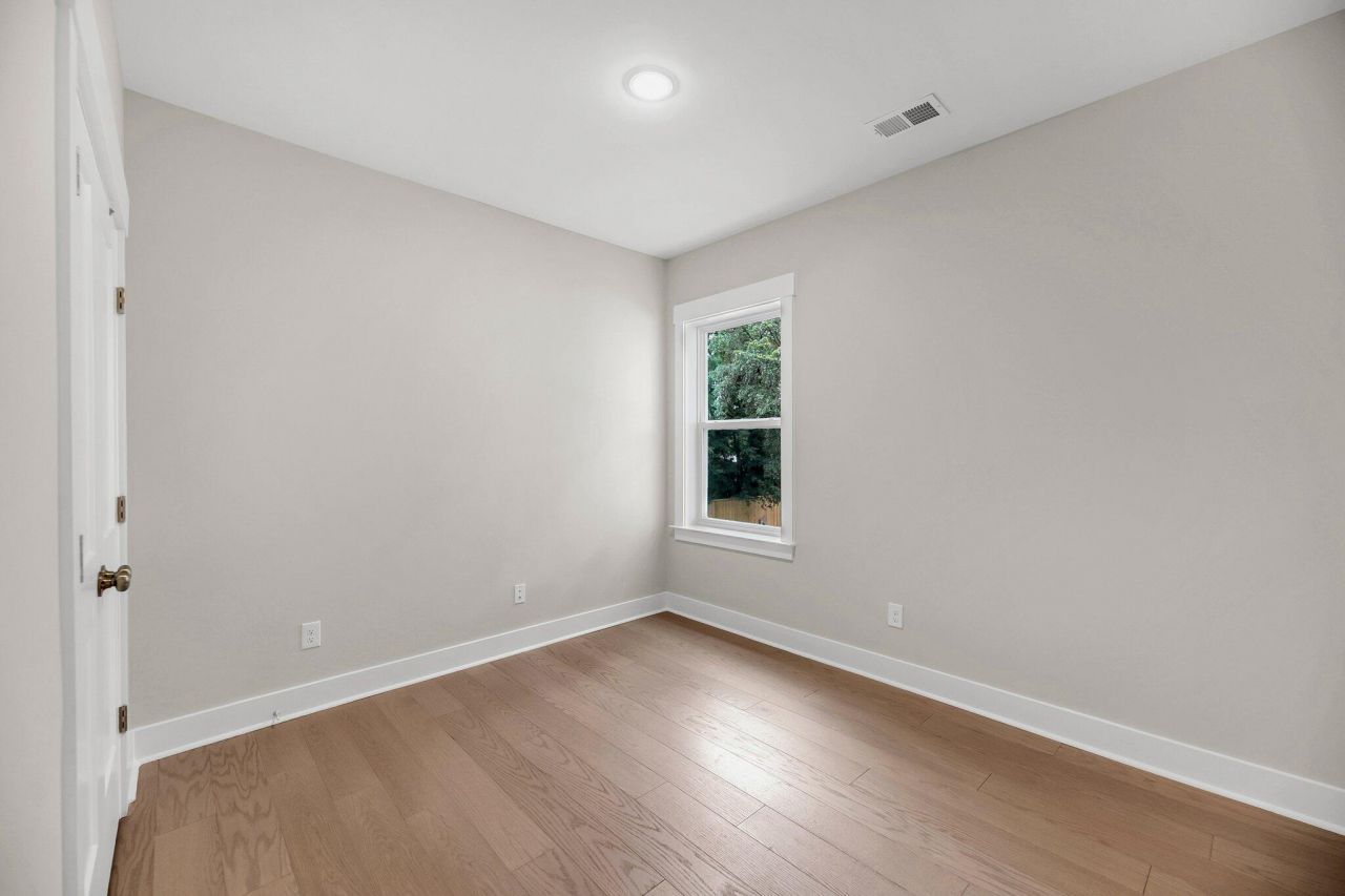 541 Spiral Ramp Court Photo 30