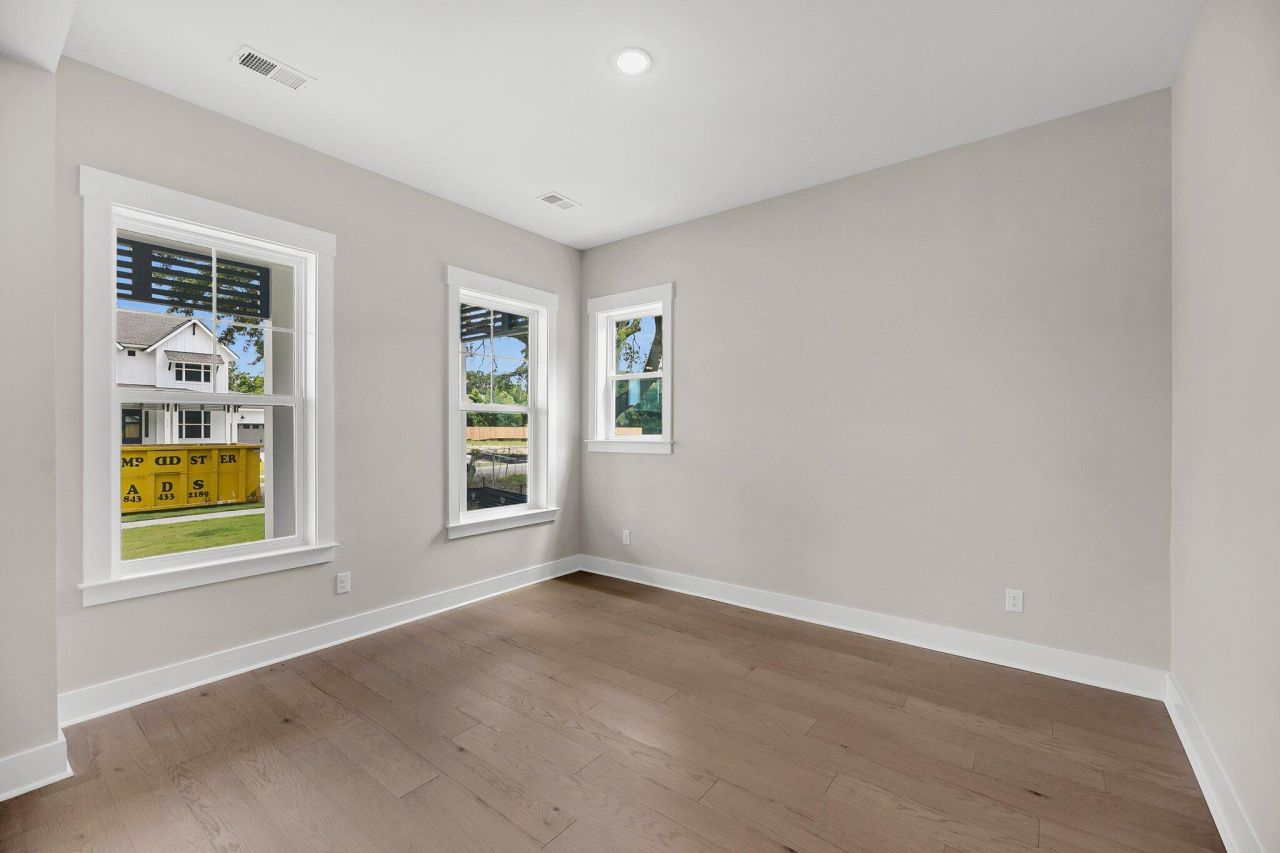 541 Spiral Ramp Court Photo 9