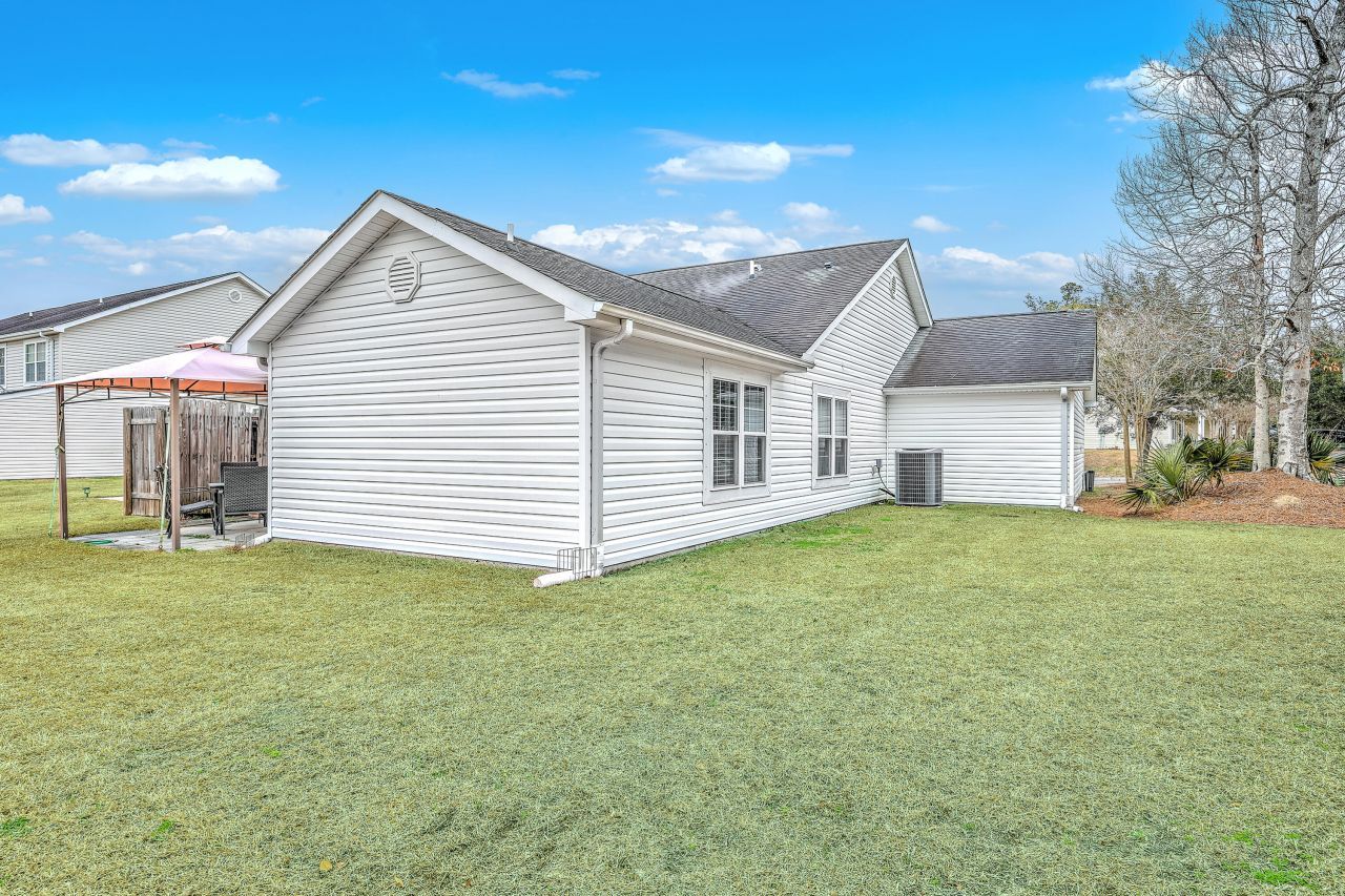 5201 Pomfret Street Photo 29