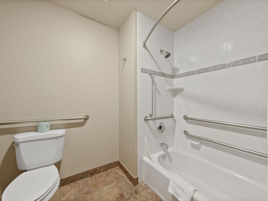 Property Image 126