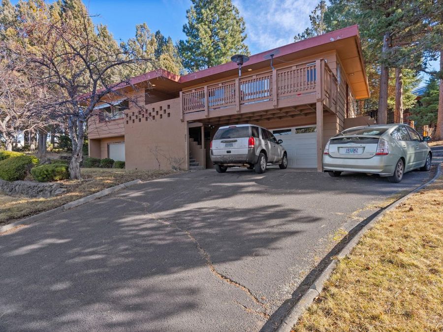 Property Image 140