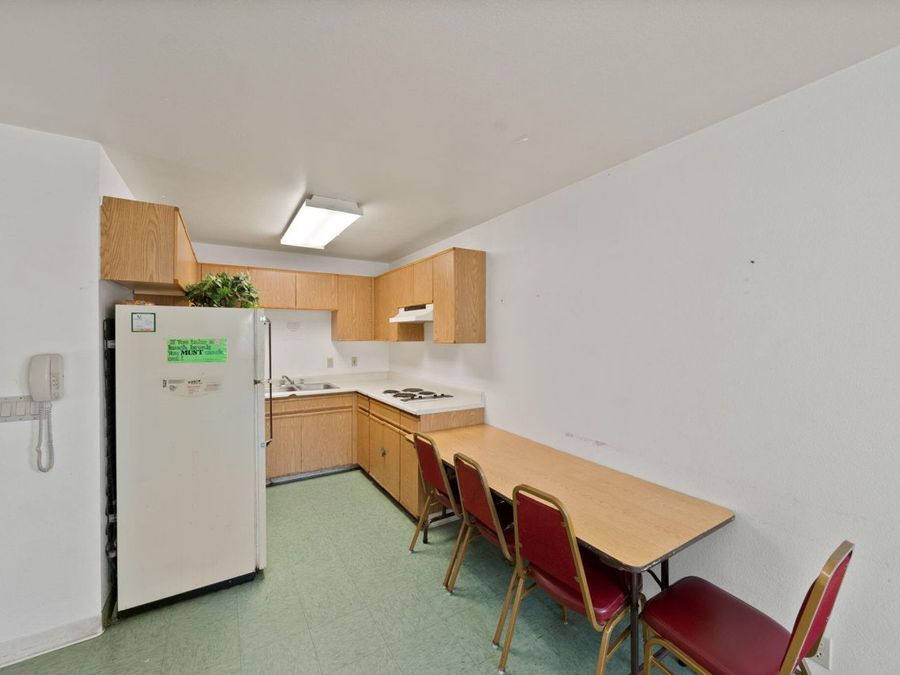Property Image 82