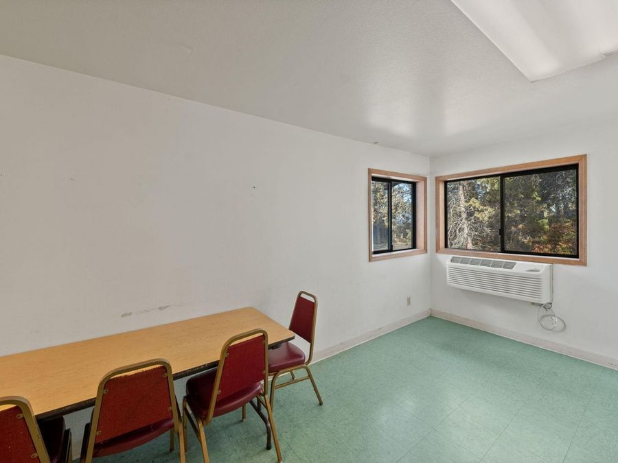 Property Image 83