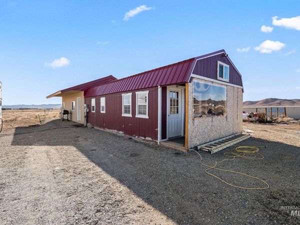 170 W Horseshoe Lp, Fairfield, ID 83327