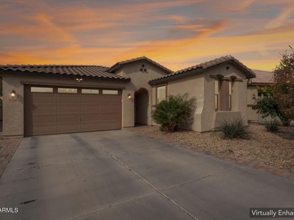 4748 S RIATA Street, Gilbert, AZ 85297