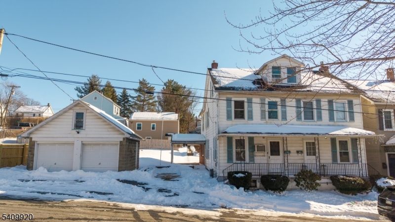 34 N Prospect St, Lopatcong, NJ 08865 Main Photo