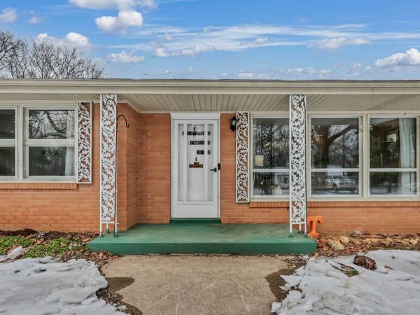 1105 Palmyra Rd, Clarksville, TN 37040