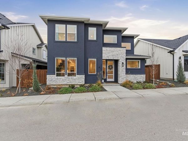 2563 S New Haven Ln, Boise, ID 83716