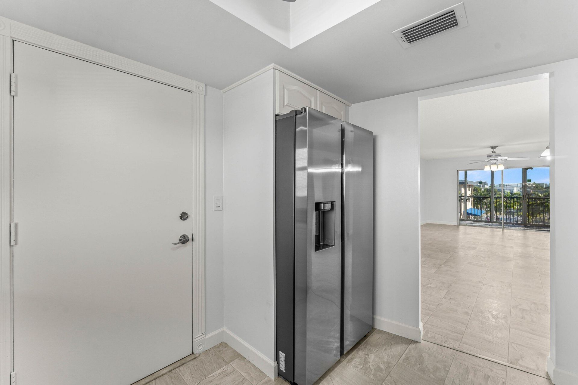 124 Shore Court, Unit 303, North Palm Beach, FL 33408 Photo