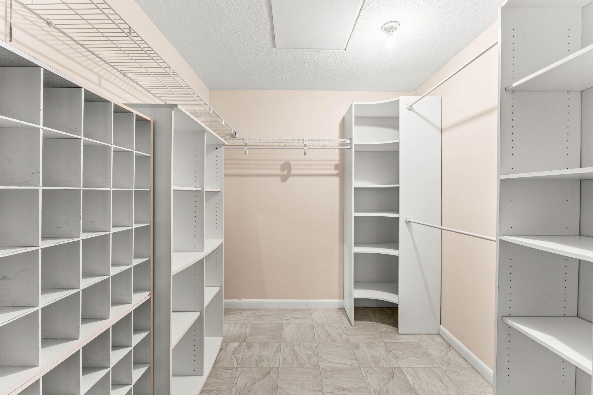 124 Shore Court, Unit 303, North Palm Beach, FL 33408 Photo