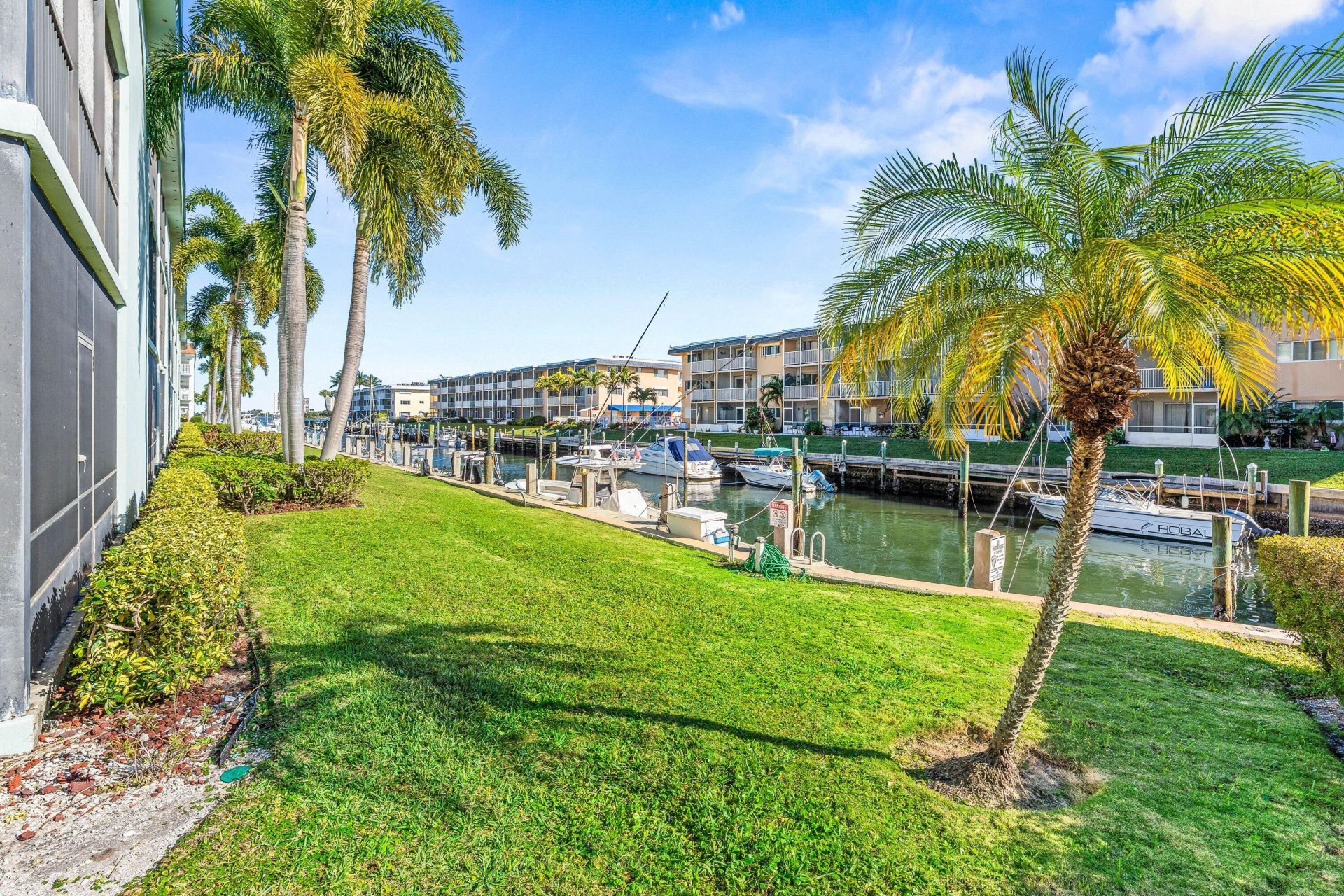 124 Shore Court, Unit 303, North Palm Beach, FL 33408 Photo