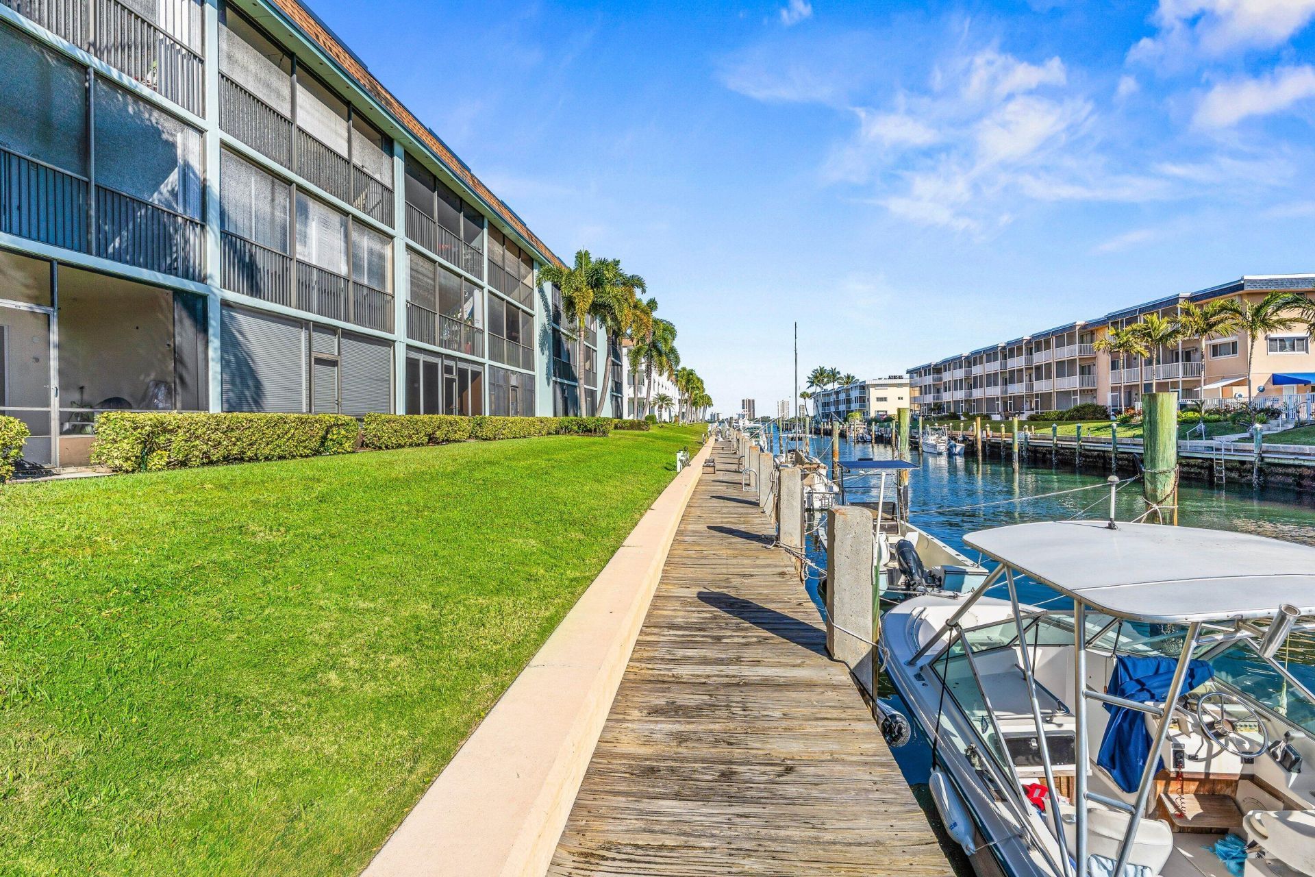 124 Shore Court, Unit 303, North Palm Beach, FL 33408 Photo