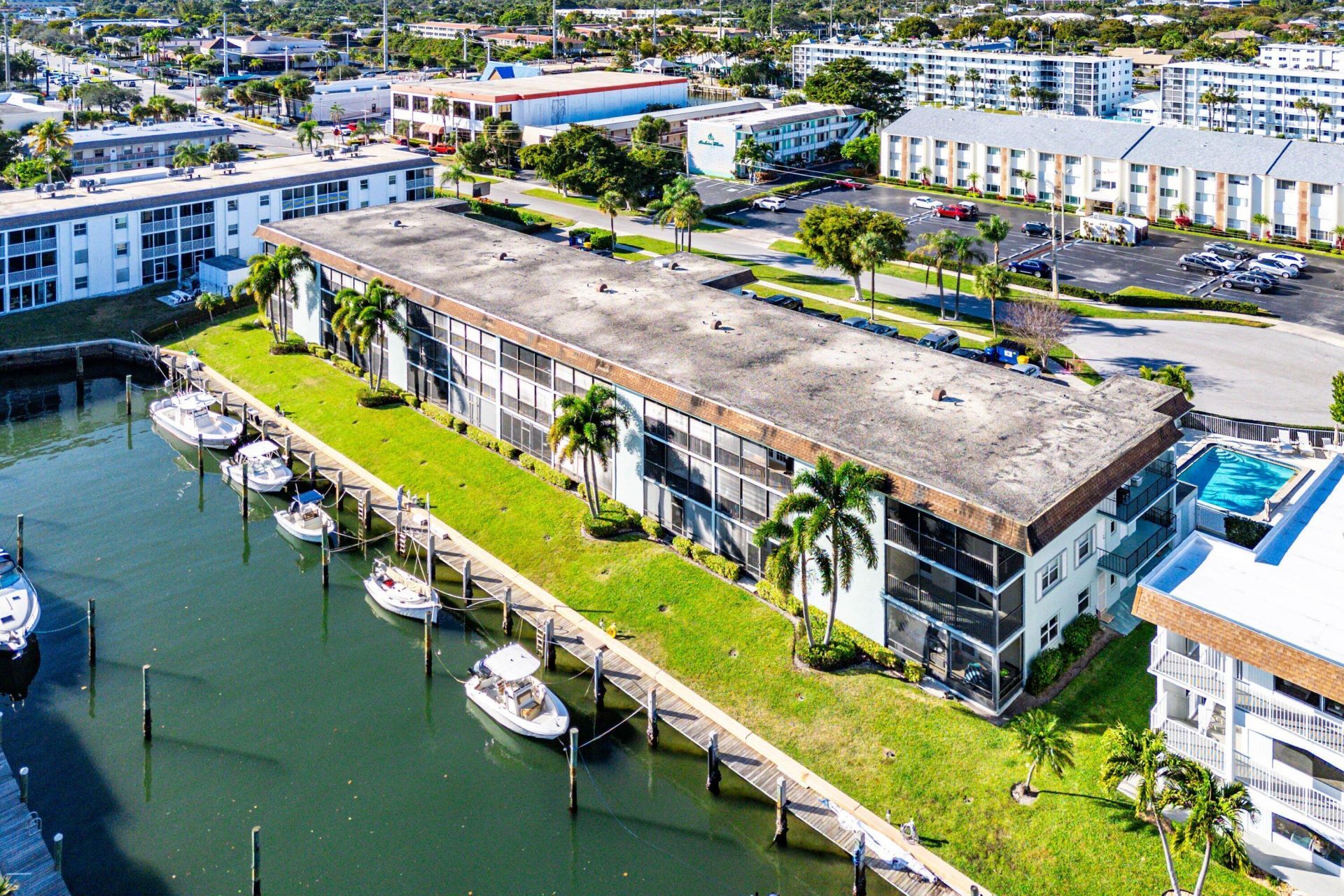 124 Shore Court, Unit 303, North Palm Beach, FL 33408 Photo