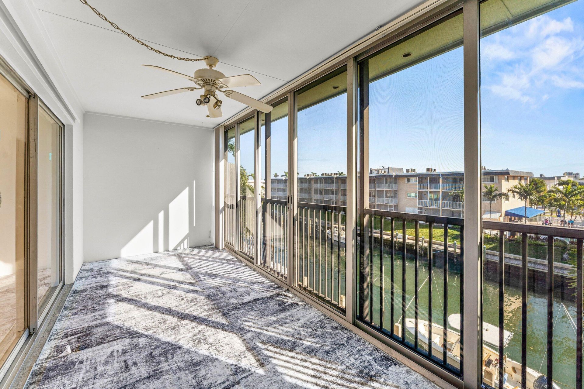 124 Shore Court, Unit 303, North Palm Beach, FL 33408 Photo