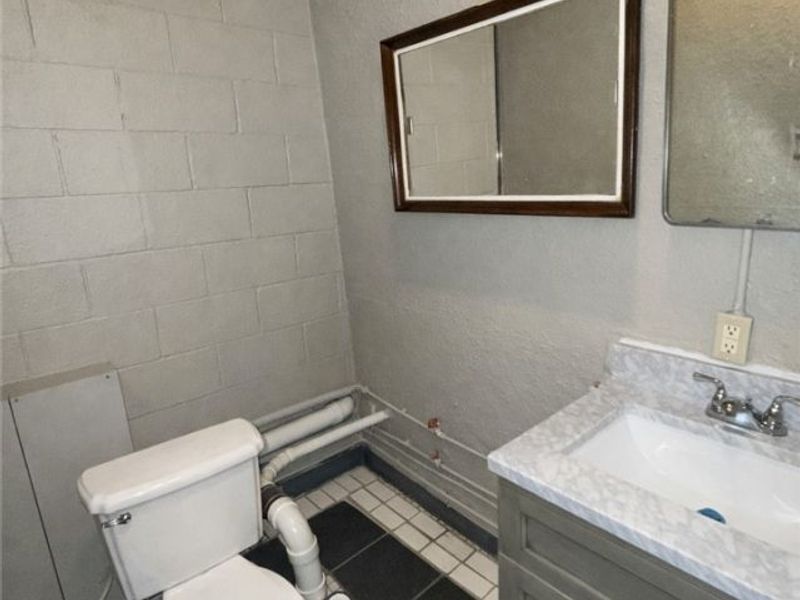 1757 Broadway, Lorain, OH 44052 Photo 14
