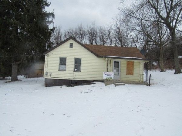 18 Cooper Lane, Lemont Furnace, PA 15456