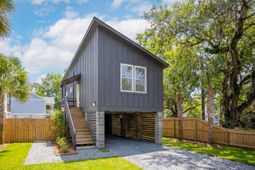 1981 Central Park Road photo 4