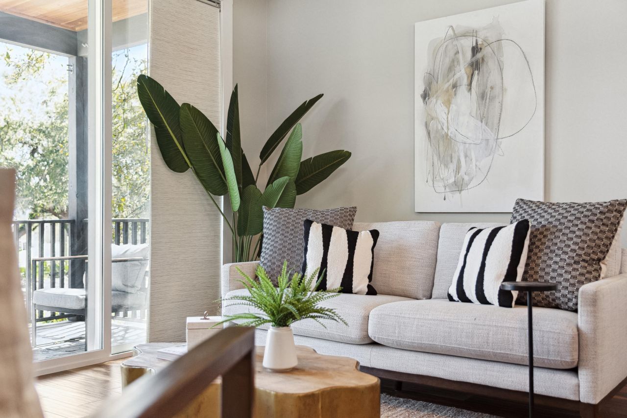 1981 Central Park Road Photo 5