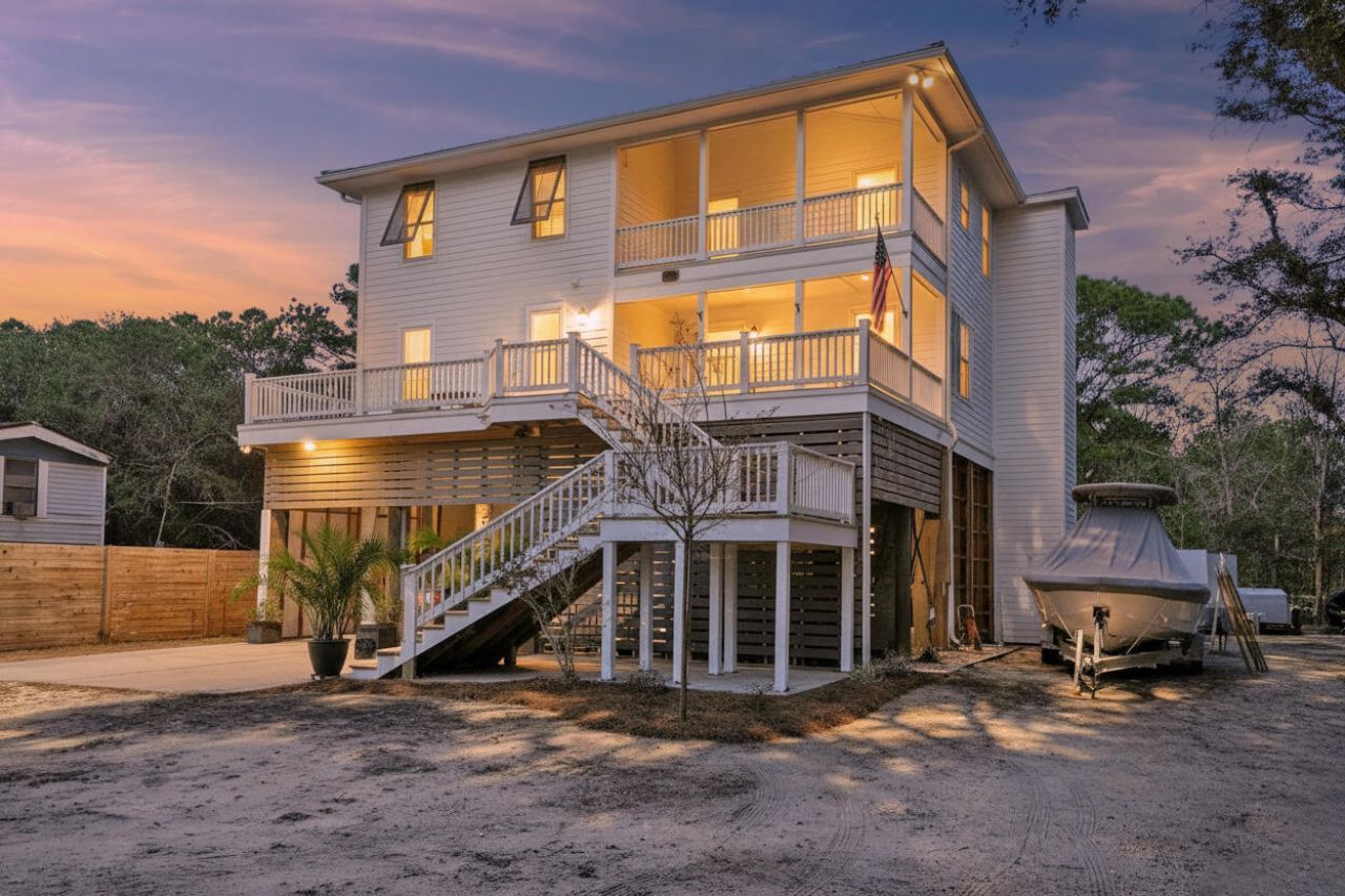 1527 Macoma Drive Photo 17