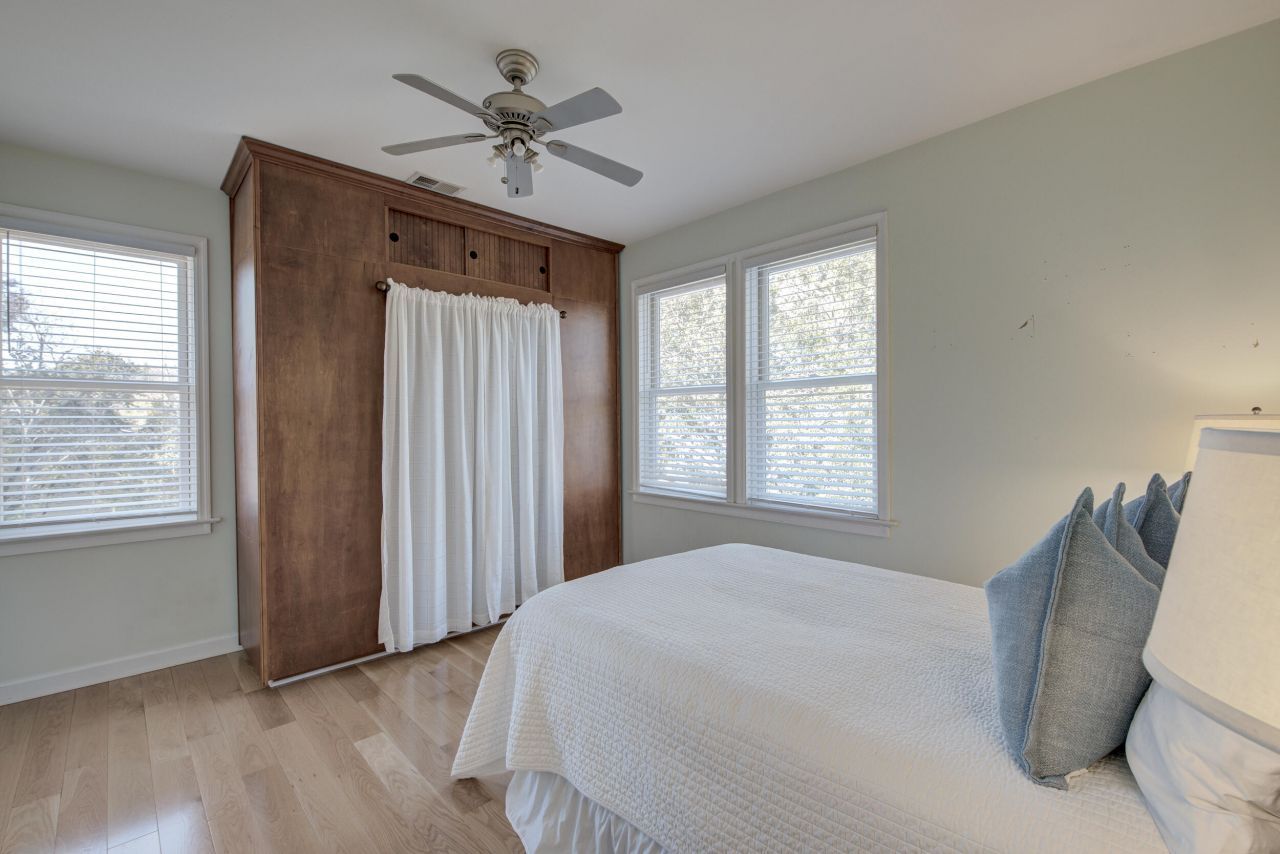 1527 Macoma Drive Photo 32