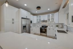 1527 Macoma Drive photo 4