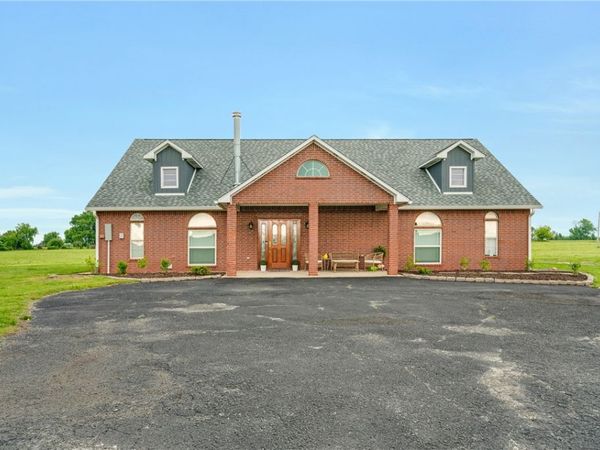 20500 Keck Road, Siloam Springs, AR 72761